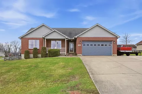 10584 Amity Dr, Aurora, IN 47001