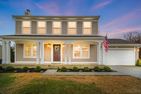 3692 Shag Bark, Amelia, OH 45102