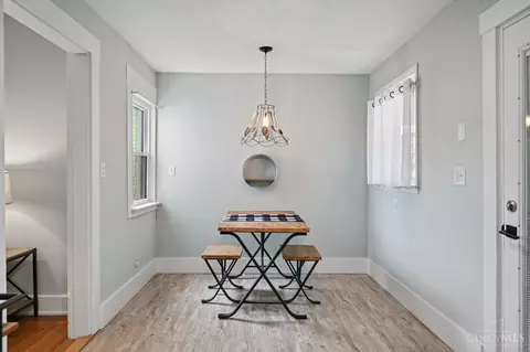 Dining - 306 Main St, Mason, OH 45040 photo 4 of 5