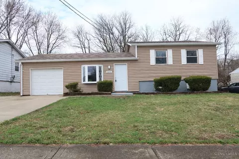 3252 Deshler Dr, Colerain Twp, OH 45251