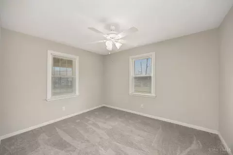 Bedroom - 2192 Pinney Ln, Cincinnati, OH 45231 photo 2 of 4