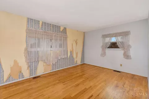 9369 Ranchill Dr, Cincinnati, OH 45231 photo 26