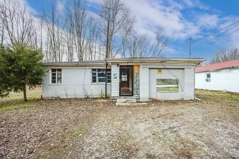 2575 Airport Rd, Bethel, OH 45106