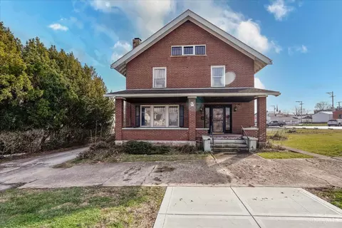 137 Main St, Hillsboro, OH 45133