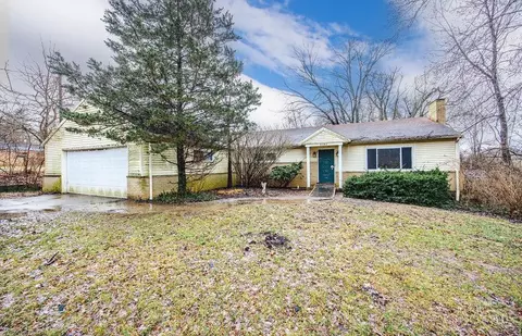 1659 Devils Backbone Rd, Cincinnati, OH 45233