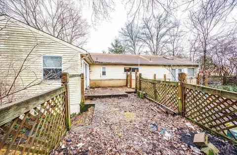 Exterior - 1659 Devils Backbone Rd, Cincinnati, OH 45233 photo 3 of 3