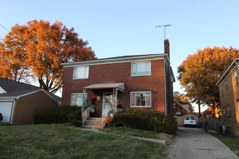 4224 Applegate Ave, Cheviot, OH 45211