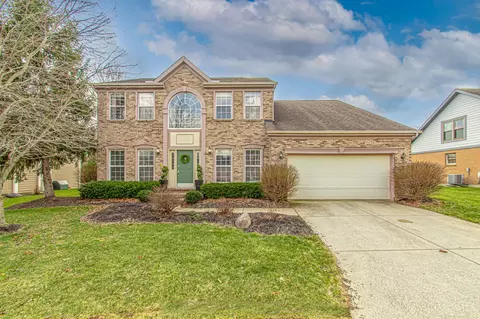 1586 Heritage Lake Dr, Centerville, OH 45458