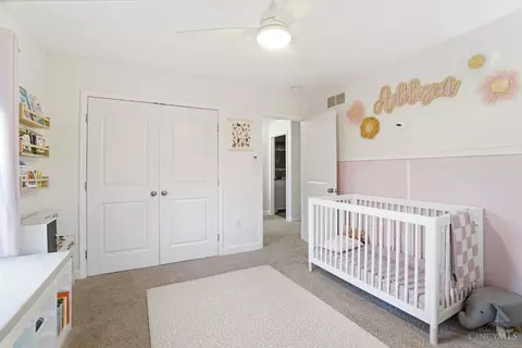 Bedroom - 3723 Carlton Ave, Fairfax, OH 45227 photo 4 of 6