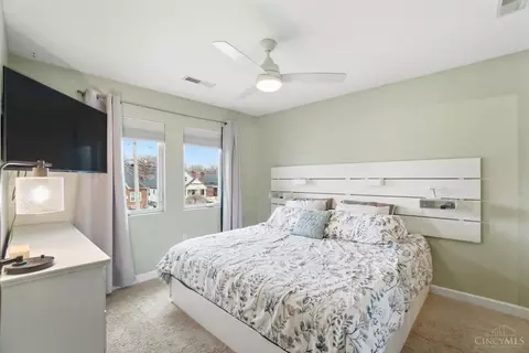 Bedroom - 3723 Carlton Ave, Fairfax, OH 45227 photo 1 of 6