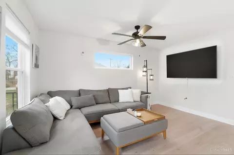 Living - 3723 Carlton Ave, Fairfax, OH 45227 photo 2 of 3