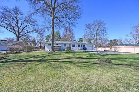 Exterior - 9876 Lorelei Dr, Cincinnati, OH 45231 photo 13 of 16