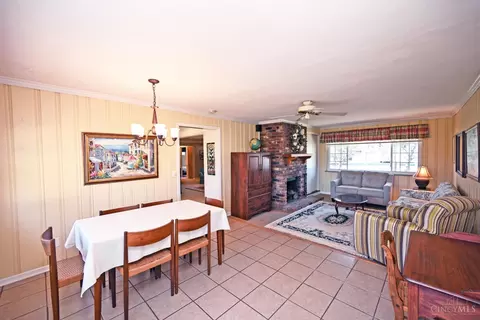 Dining - 9876 Lorelei Dr, Cincinnati, OH 45231 photo 2 of 2