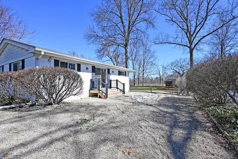 Exterior - 9876 Lorelei Dr, Cincinnati, OH 45231 photo 16 of 16