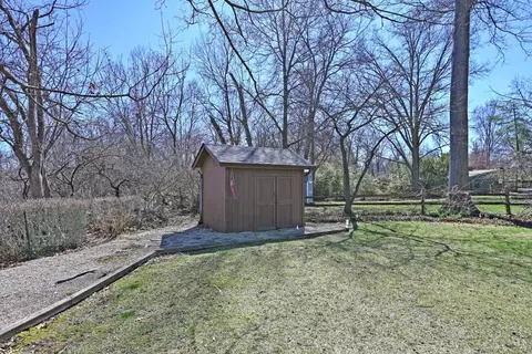 Exterior - 9876 Lorelei Dr, Cincinnati, OH 45231 photo 12 of 16