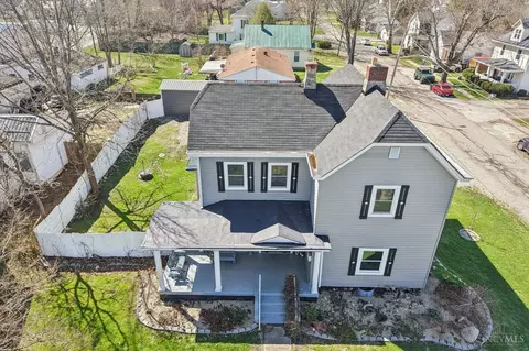 213 Broadway St, Blanchester, OH 45107