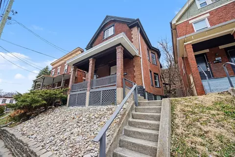 112 Valencia St, Cincinnati, OH 45219