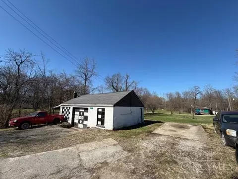746 Wright St, Newtonsville, OH 45103 photo 8
