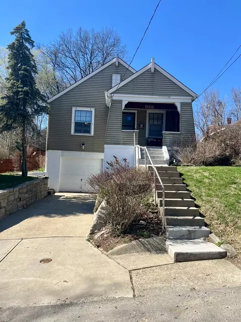 1231 Ridlen Ave, Cincinnati, OH 45205
