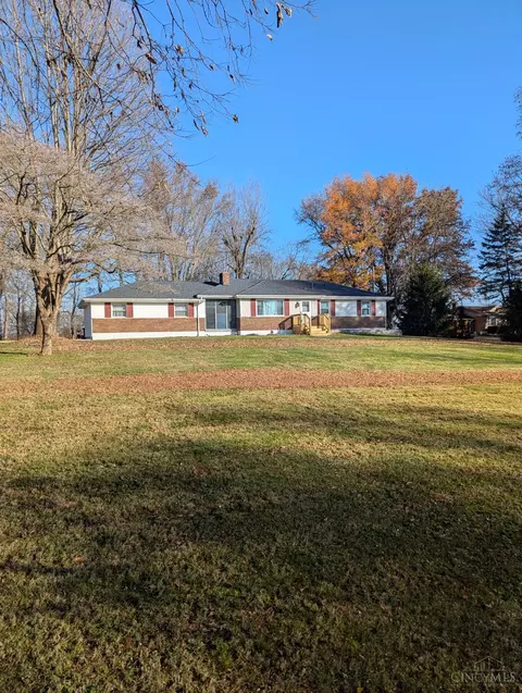 2904 Keever Rd, Lebanon, OH 45036
