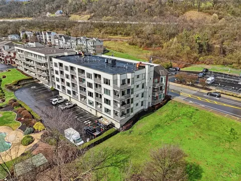 View/Area - 2235 Riverside Dr, Cincinnati, OH 45202 photo 5 of 5