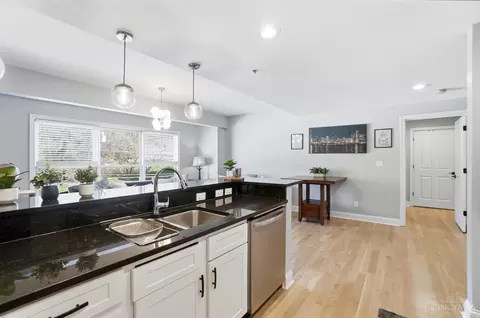 Kitchen - 2235 Riverside Dr, Cincinnati, OH 45202 photo 2 of 4