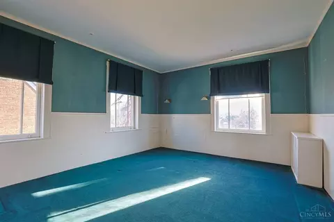 Bedroom - 2717 Johnstone Pl, Cincinnati, OH 45206 photo 7 of 14