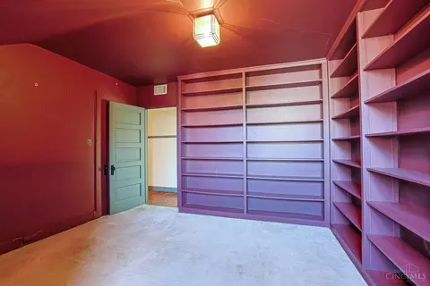 Bedroom - 2717 Johnstone Pl, Cincinnati, OH 45206 photo 11 of 14