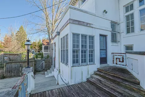 Exterior - 2717 Johnstone Pl, Cincinnati, OH 45206 photo 5 of 13
