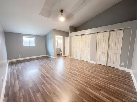 7809 View Place Dr, Cincinnati, OH 45224 photo 4