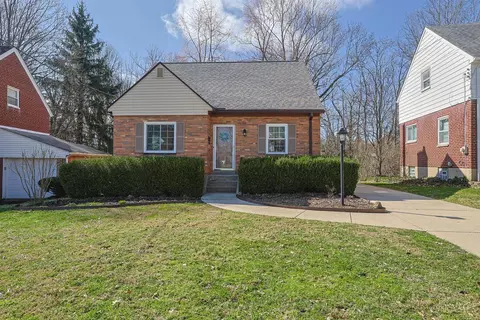 1627 Alcor Ter, Cincinnati, OH 45230