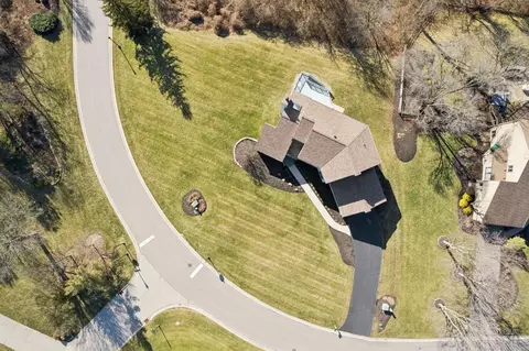 10301 Giverny Blvd, Evendale, OH 45241