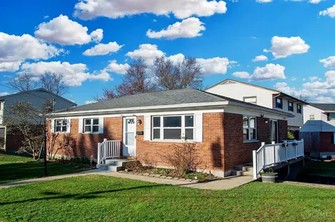 3433 Tolland Ct, Cincinnati, OH 45248