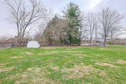 Exterior - 10108 Zig Zag Rd, Blue Ash, OH 45242 photo 5 of 7