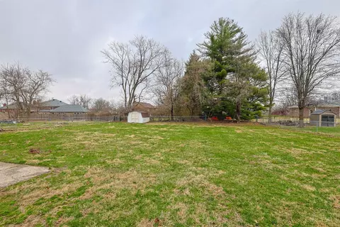 Exterior - 10108 Zig Zag Rd, Blue Ash, OH 45242 photo 4 of 7