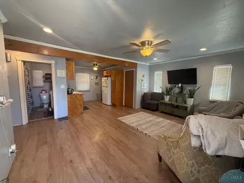 Living - 3918 School Section Rd, Cheviot, OH 45211 photo 1 of 2