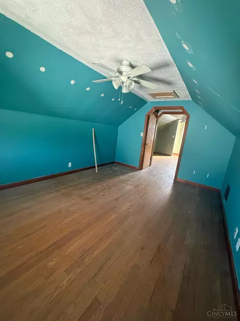 Bedroom - 3918 School Section Rd, Cheviot, OH 45211 photo 3 of 4