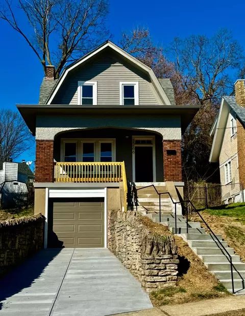 2266 Buxton Ave, Norwood, OH 45212