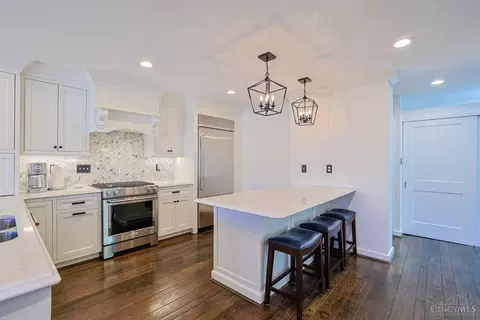 Kitchen - 14 Spring Knoll Dr, Mariemont, OH 45227 photo 1 of 4