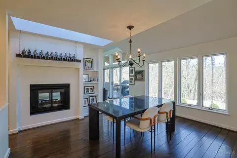 Dining - 14 Spring Knoll Dr, Mariemont, OH 45227 photo 2 of 3