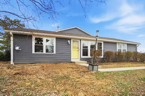 8050 Halyard Ct, Maineville, OH 45039