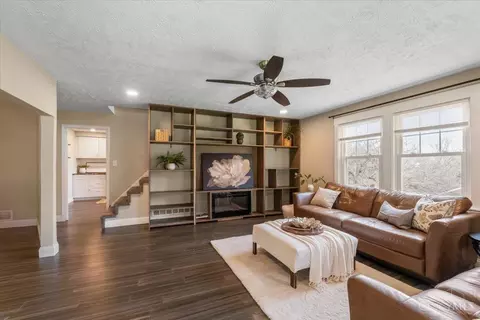 Living - 1904 Hunt Rd, Reading, OH 45215 photo 2 of 2