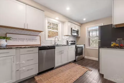 Kitchen - 1904 Hunt Rd, Reading, OH 45215 photo 1 of 2