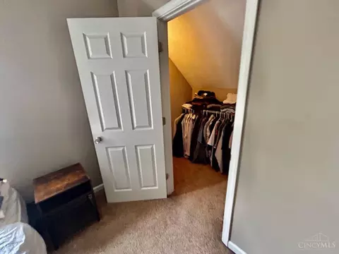 6001 Bramble Ave, Cincinnati, OH 45227 photo 27