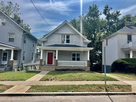 6001 Bramble Ave, Cincinnati, OH 45227