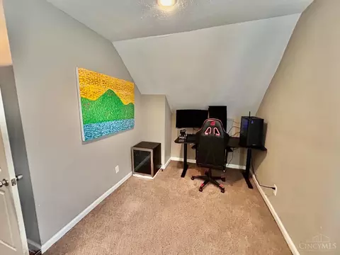 6001 Bramble Ave, Cincinnati, OH 45227 photo 34