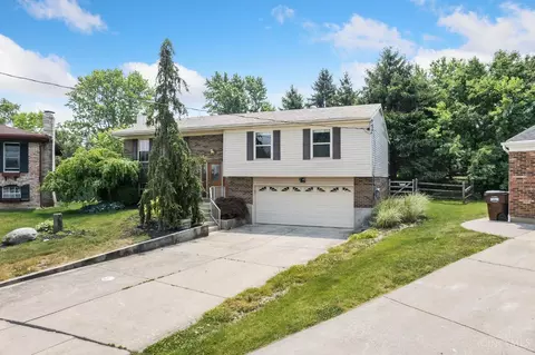 1407 Graymont Ct, Cincinnati, OH 45240