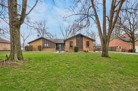 7293 Timbernoll Dr, West Chester, OH 45069