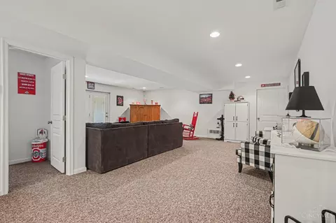 Entry Way - 4616 Stablehand Dr, Batavia, OH 45103 photo 5 of 5