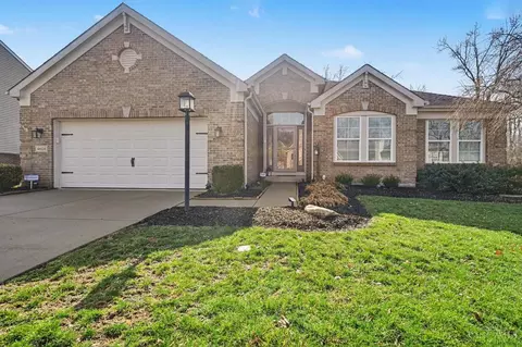 4616 Stablehand Dr, Batavia, OH 45103